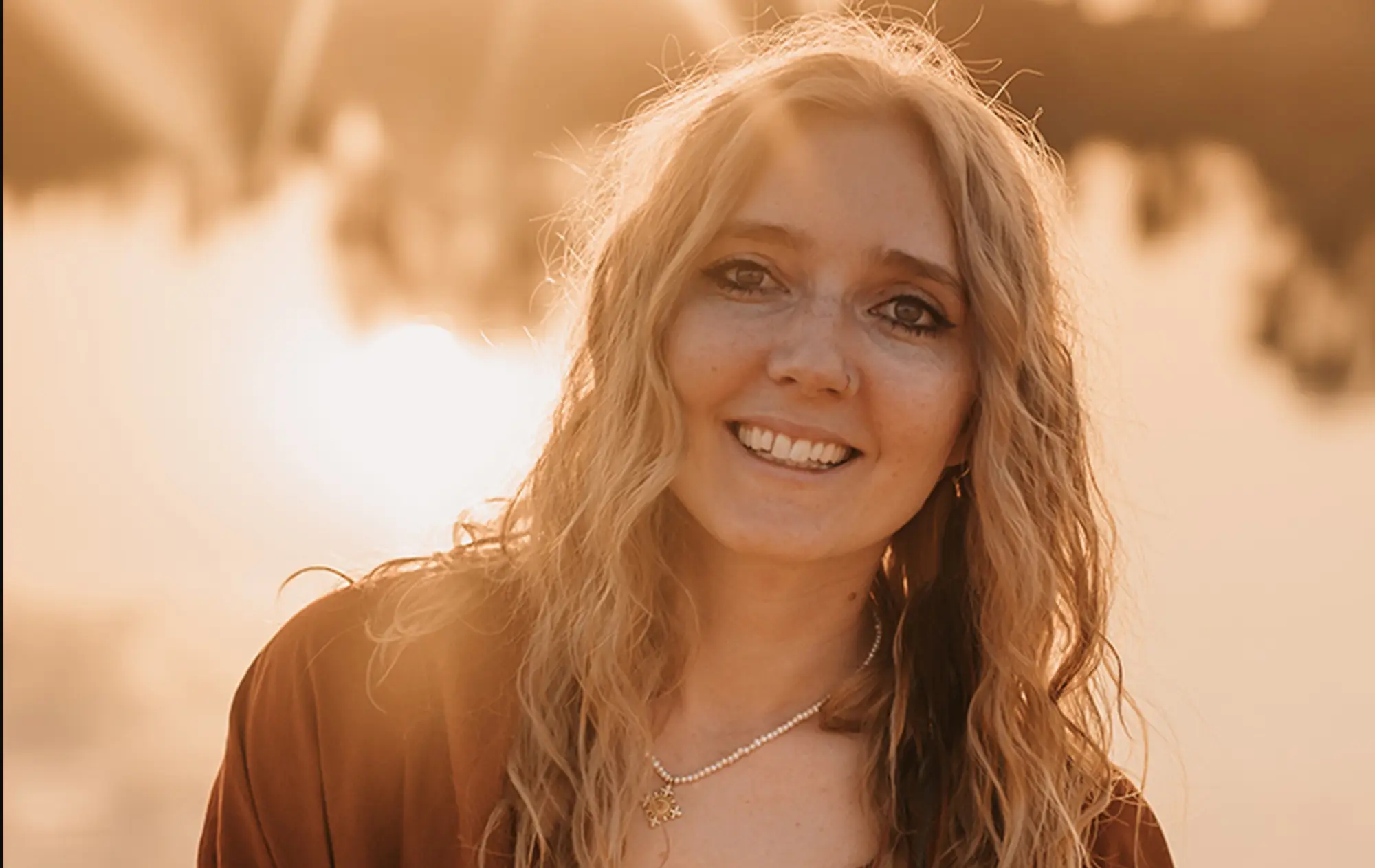 Jasmin Gaßler - Yoga und Körpertraining an der Athanor Akademie Schauspielschule Bayern Jasmin Gaßler