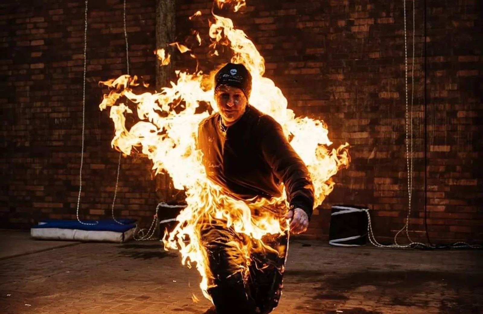 Michèle LaBelle - Bühnenkampf an der Athanor Akademie Regie studieren Michèle LaBelle